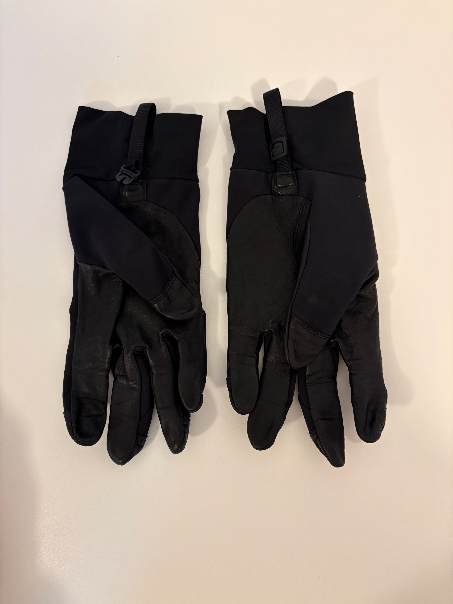 Norrøna Falketind windstopper short gloves, bild 2 av 3