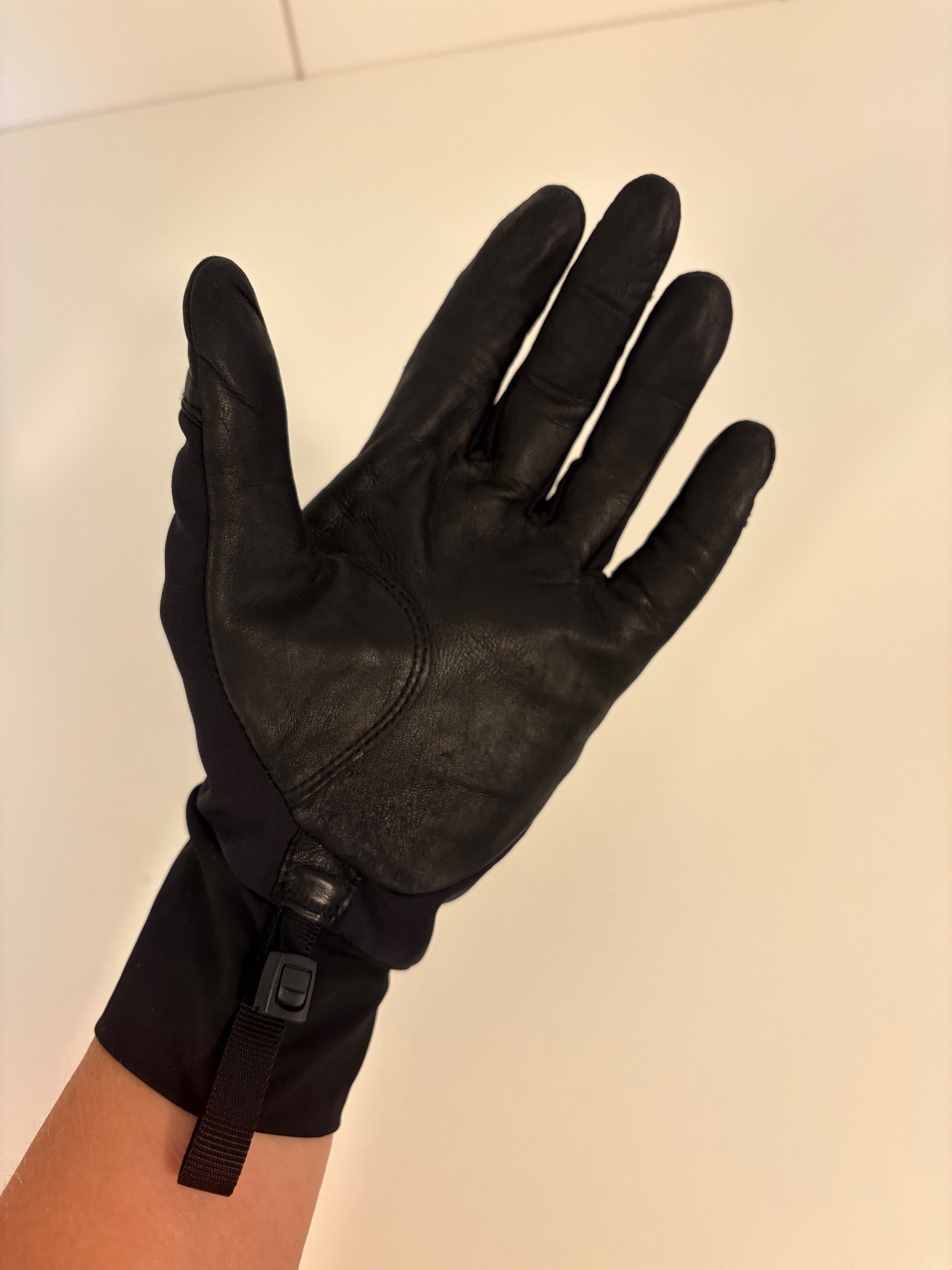 Norrøna Falketind windstopper short gloves, bild 3 av 3